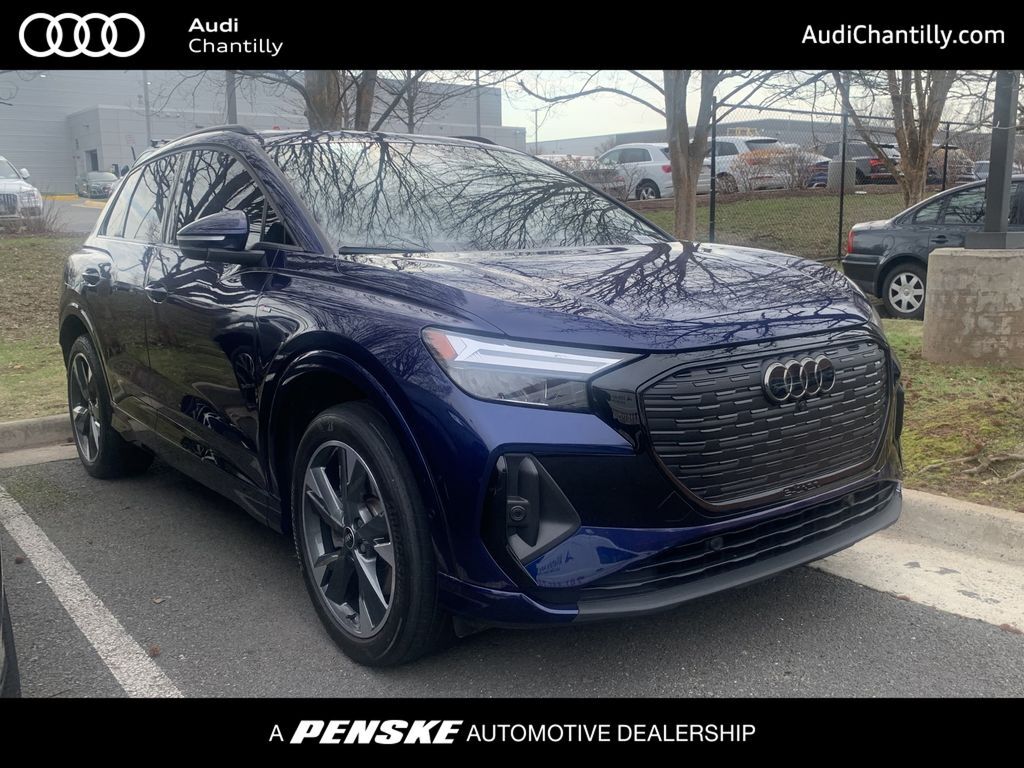 2024 AUDI Q4