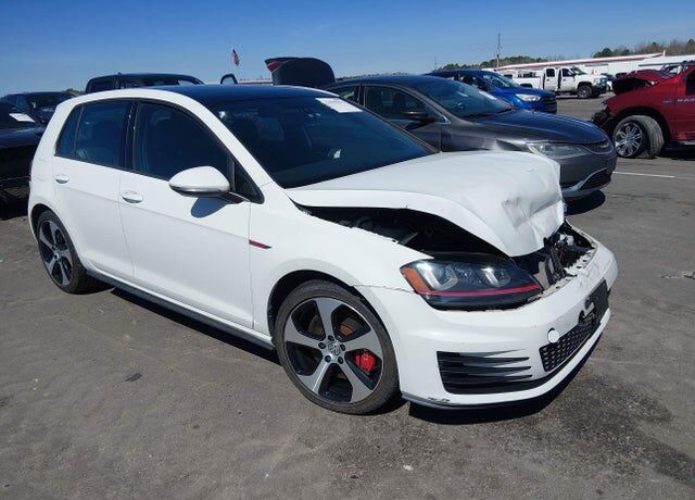 2016 VOLKSWAGEN Golf GTI