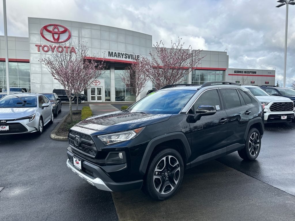 2019 TOYOTA RAV4