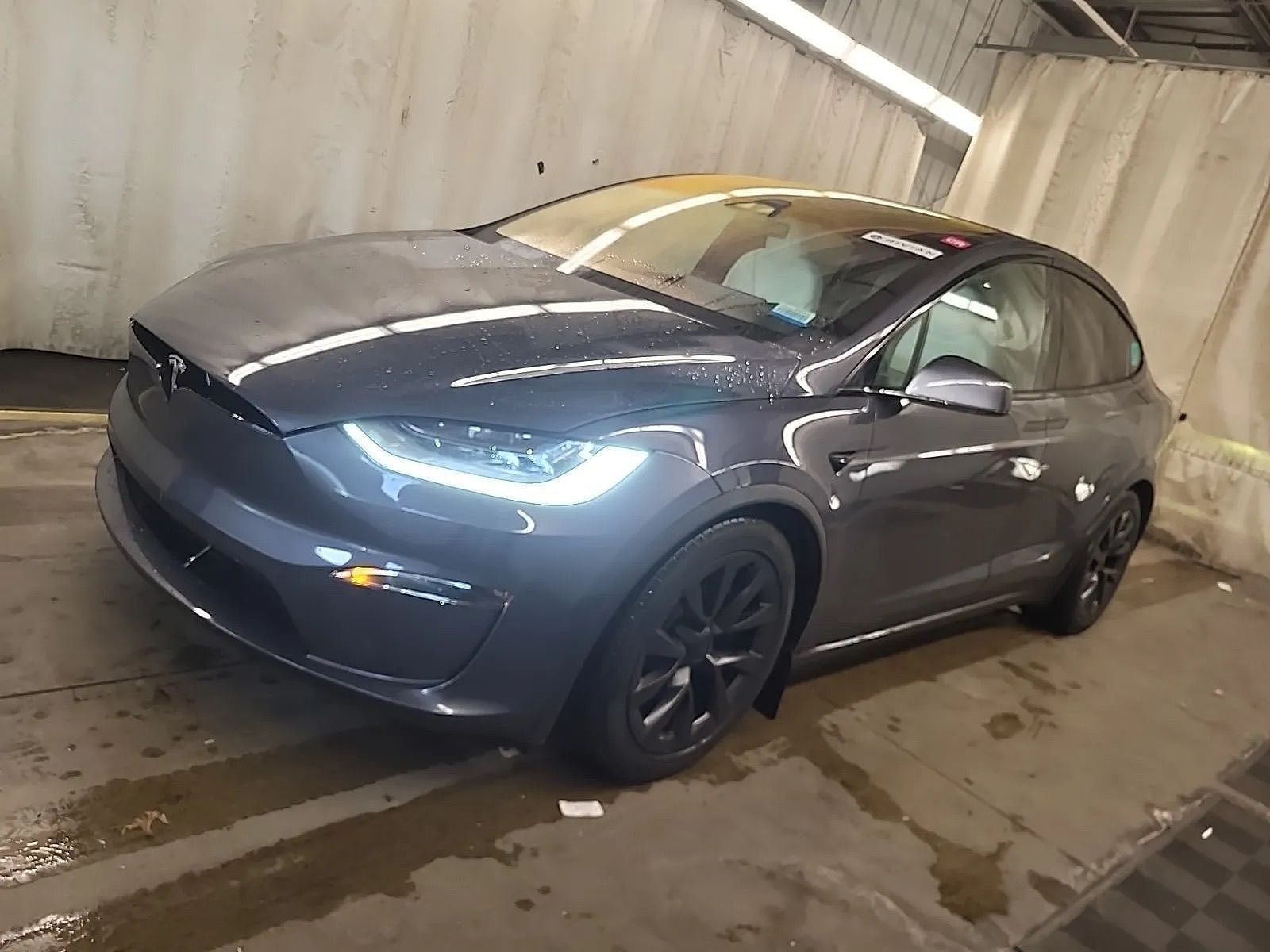 2022 TESLA Model X