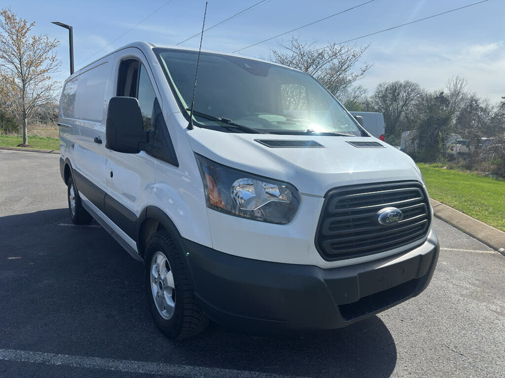 2018 FORD Transit