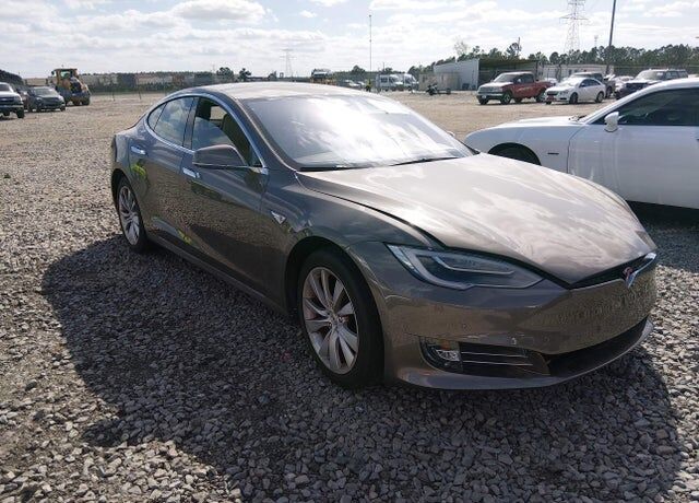 2016 TESLA Model S