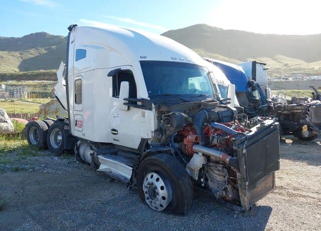 2024 KENWORTH T680