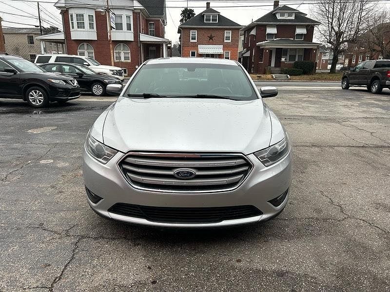 2017 FORD Taurus