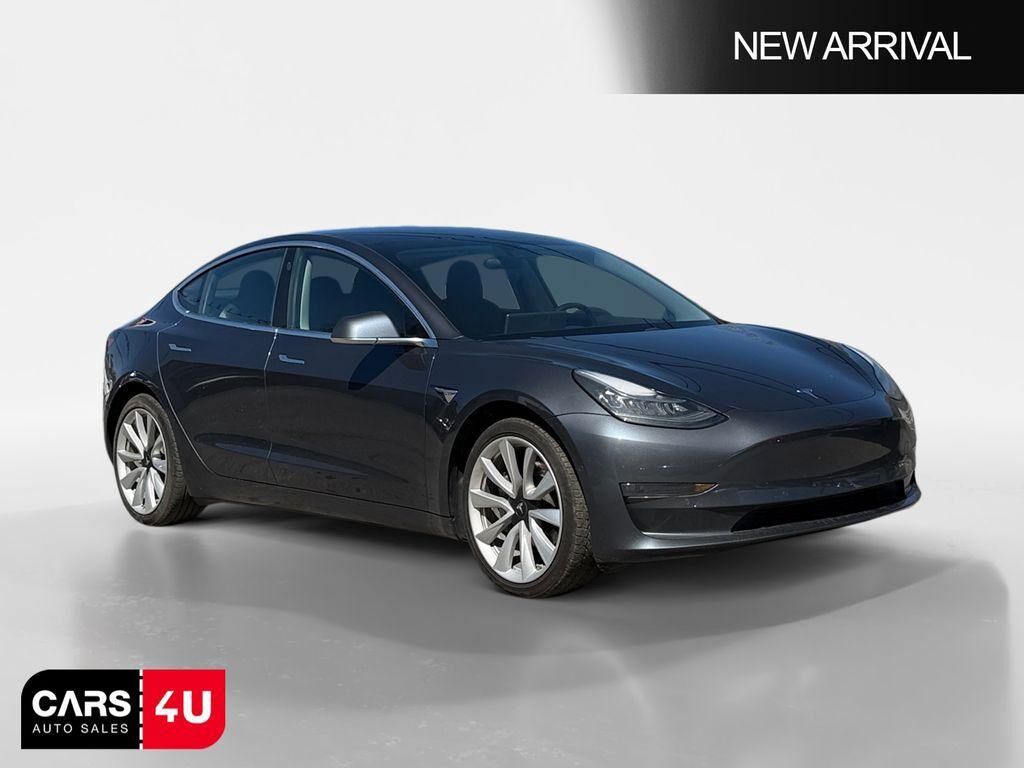 2018 TESLA Model 3