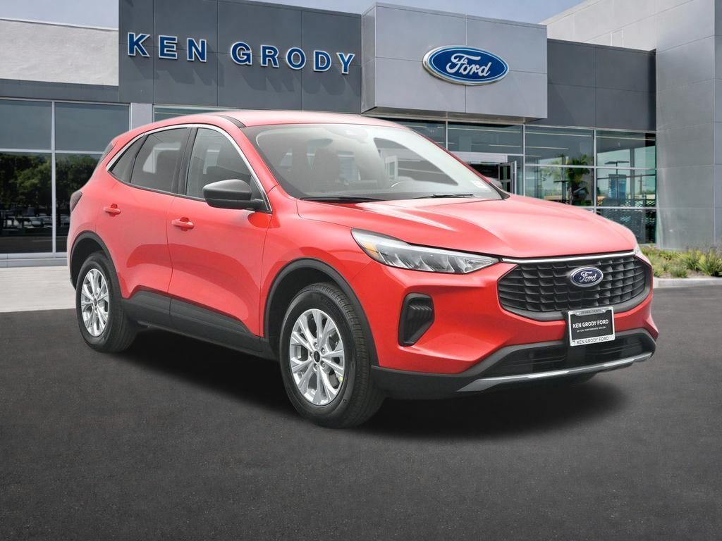 2024 FORD Escape