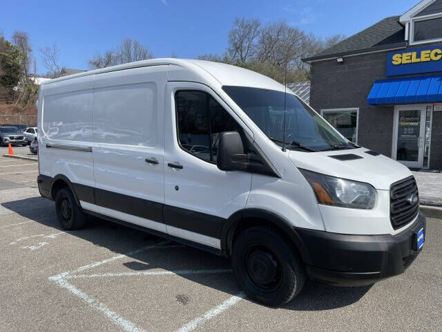 2019 FORD Transit