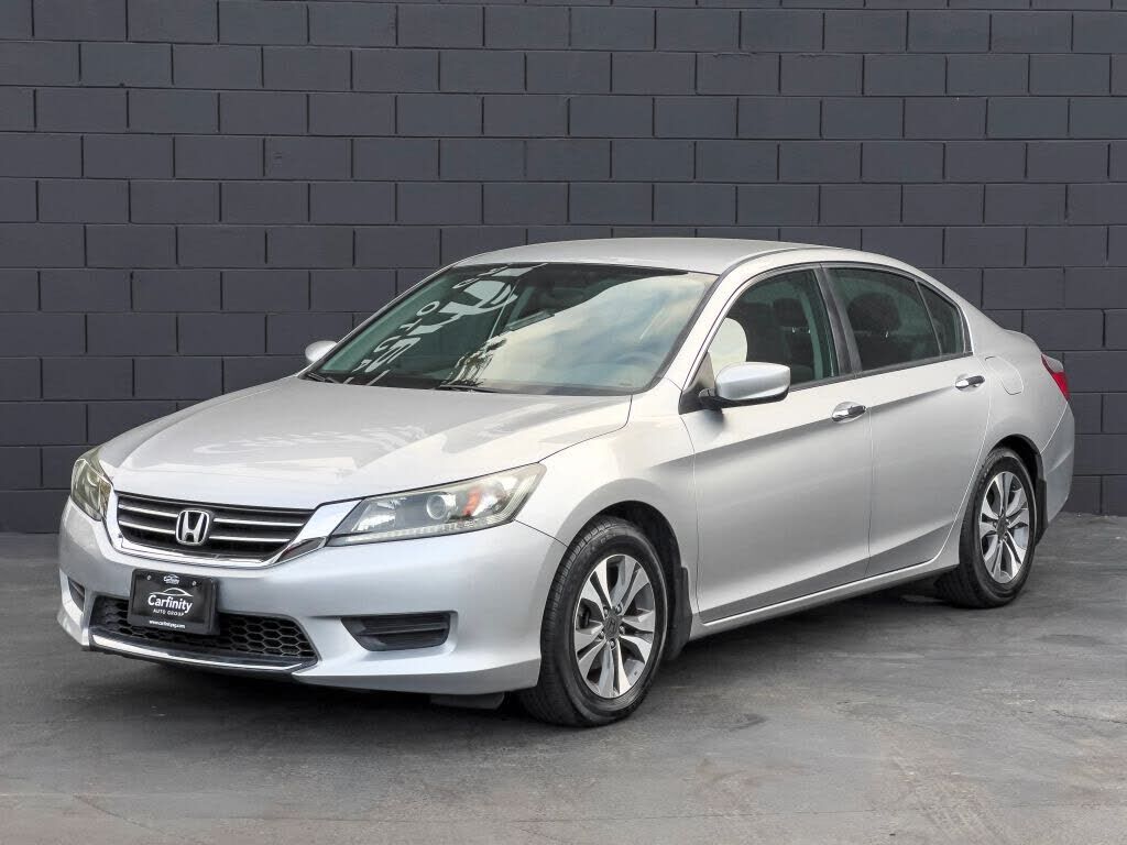 2013 HONDA Accord