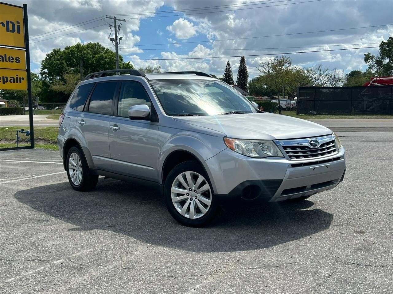 2012 SUBARU Forester