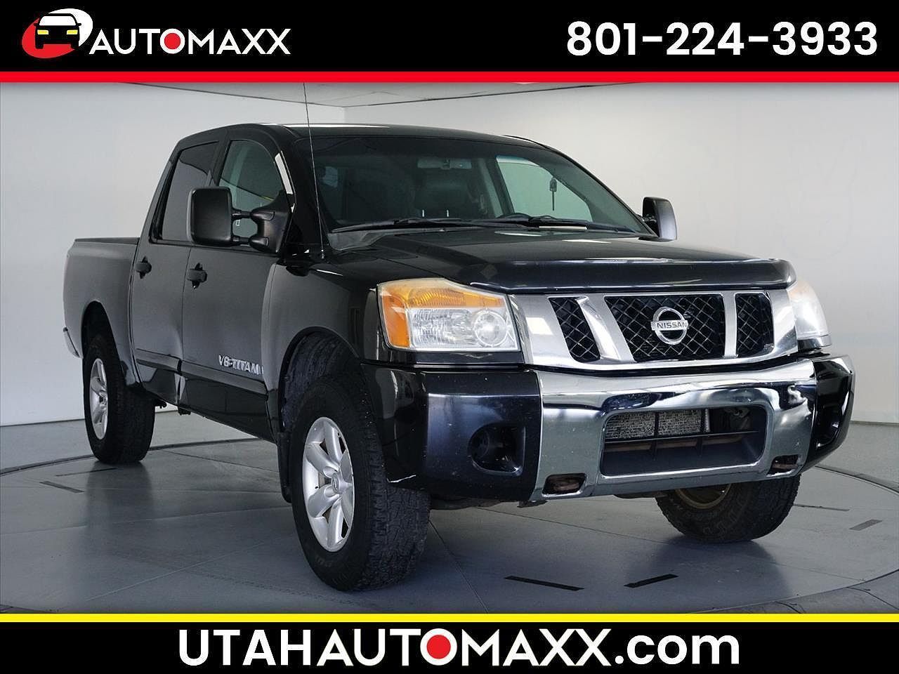 2012 NISSAN Titan