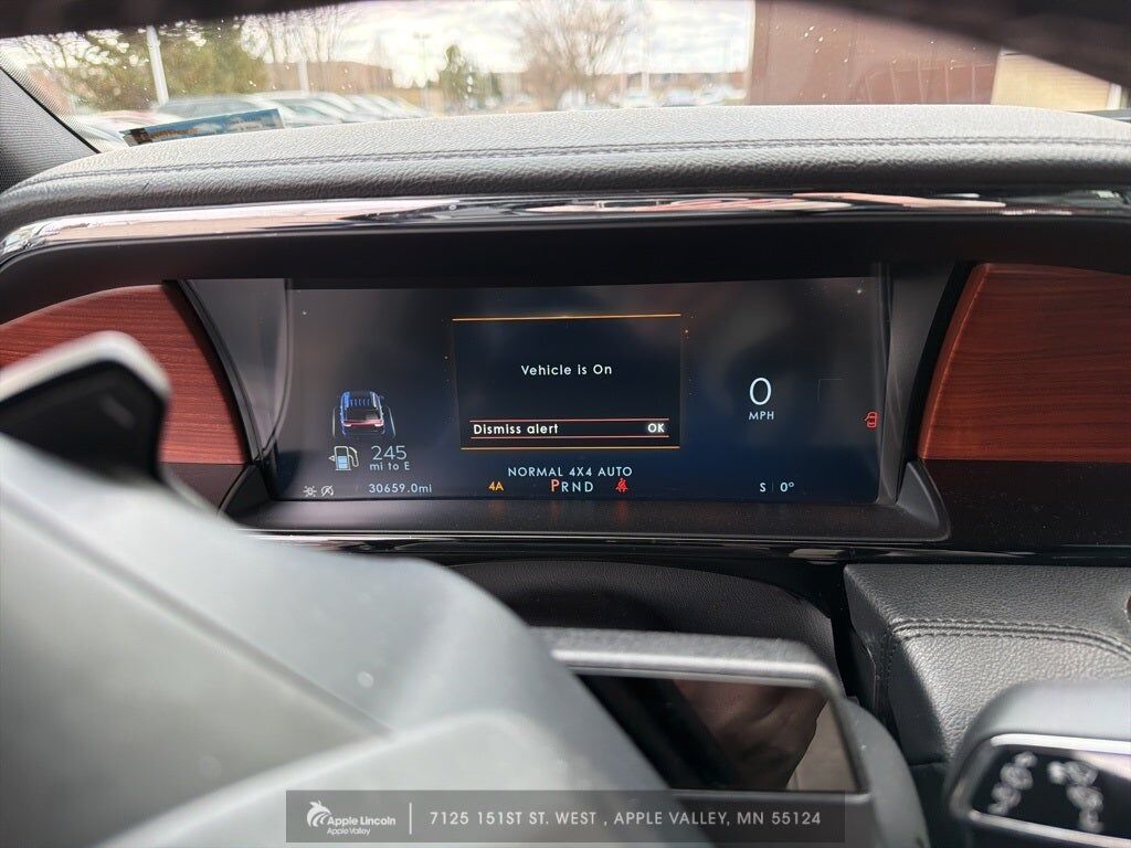 2023 LINCOLN Navigator L