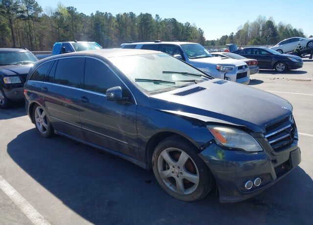 2011 MERCEDES-BENZ R-Class