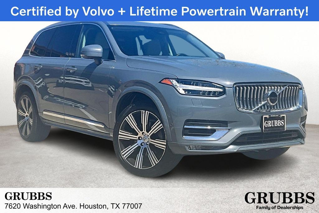 2023 VOLVO XC90