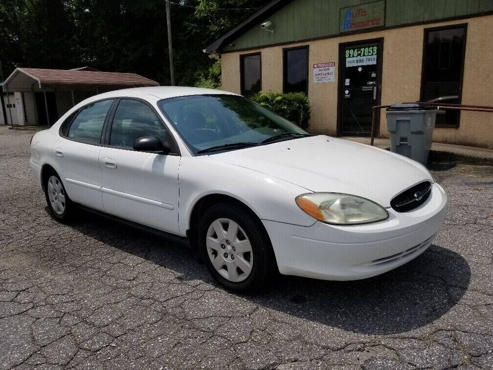 2003 FORD Taurus