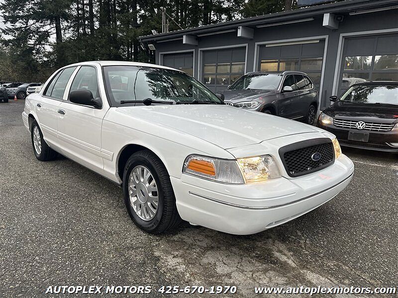 2004 FORD Crown Victoria