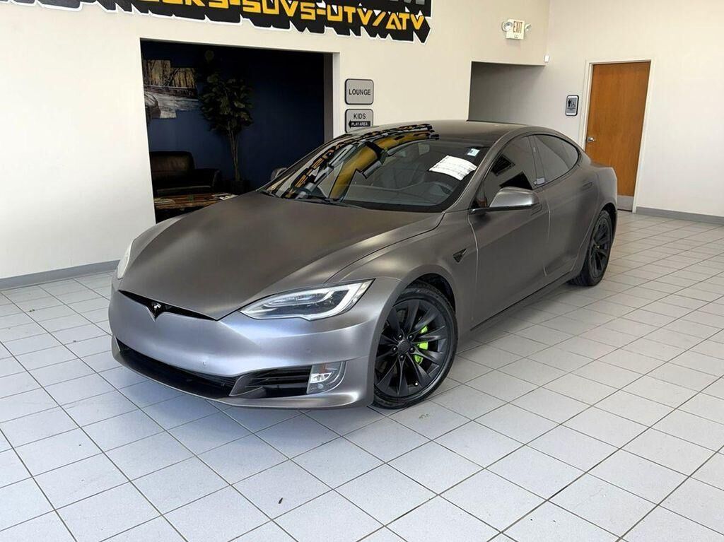 2017 TESLA Model S