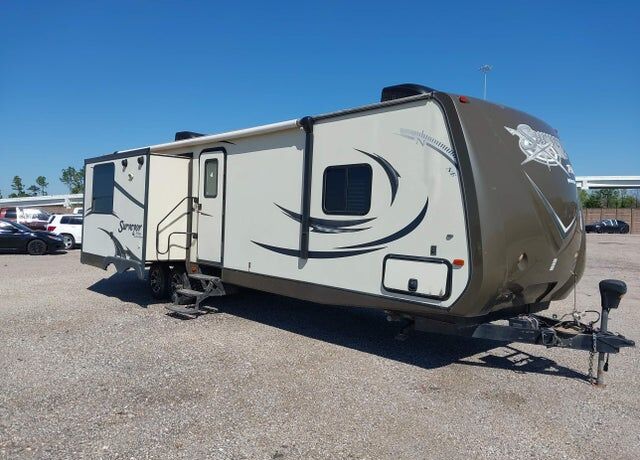 2015 FOREST RIVER Surveyor