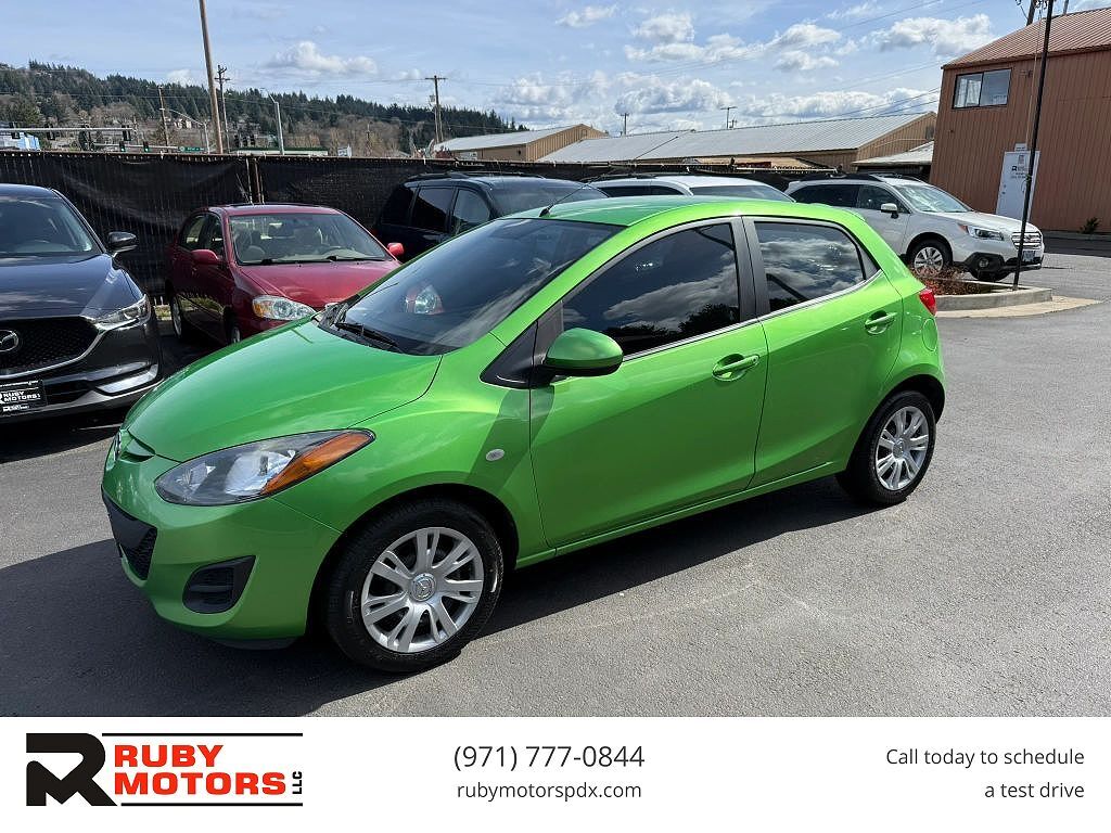 2012 MAZDA Mazda2