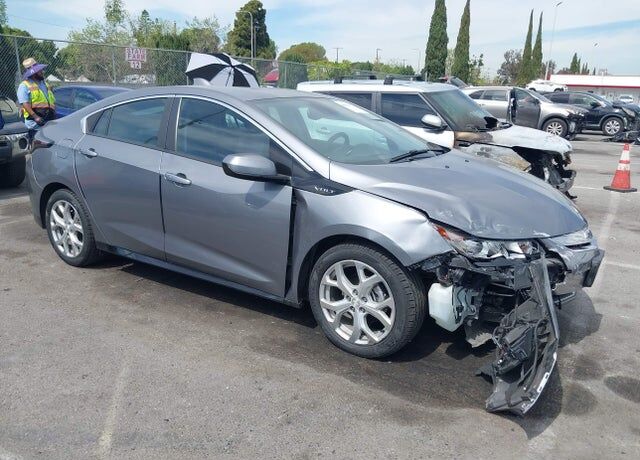 2018 CHEVROLET Volt