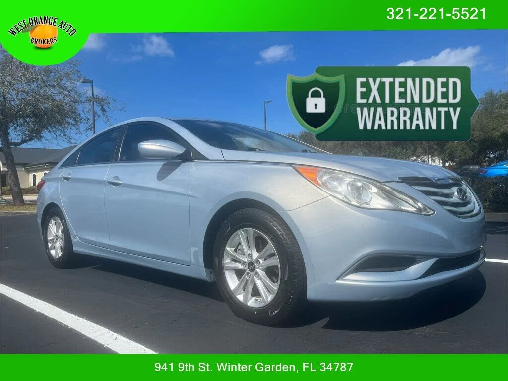2011 HYUNDAI Sonata