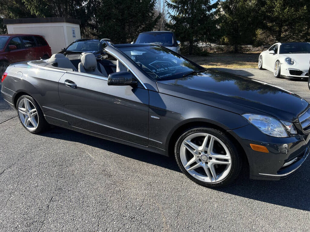 2012 MERCEDES-BENZ E-Class