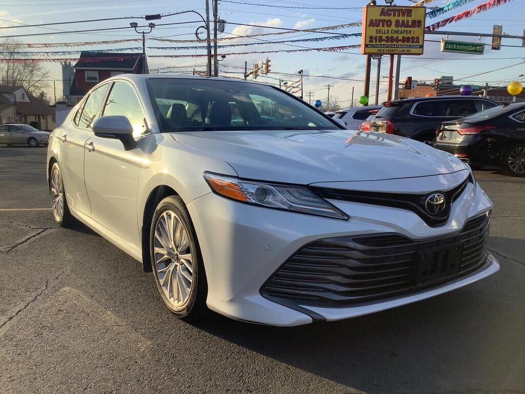 2018 TOYOTA Camry