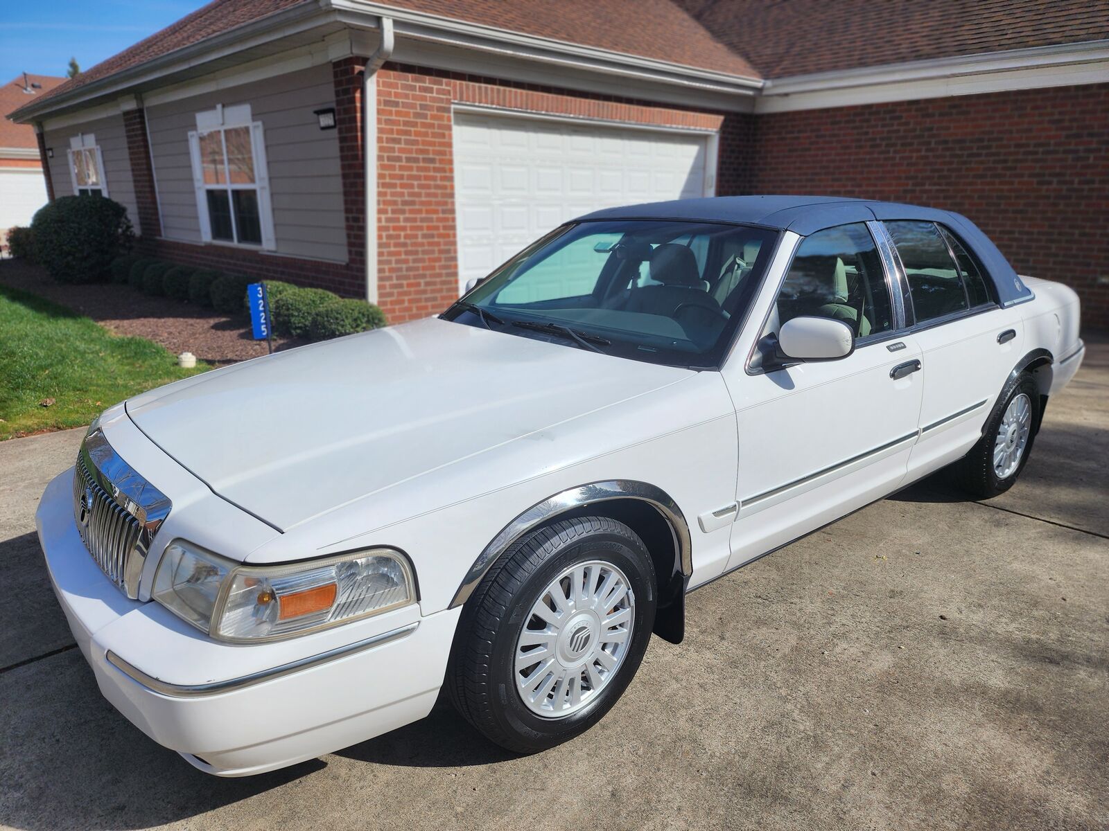 2007 MERCURY Grand Marquis