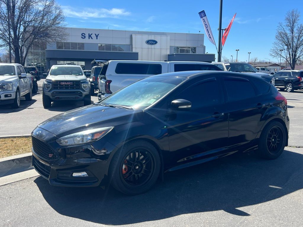 2018 FORD Focus