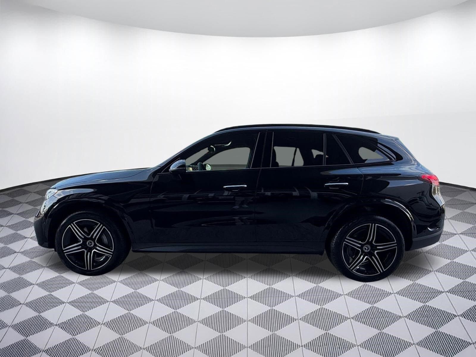 2026 Mercedes-Benz GLC-Class