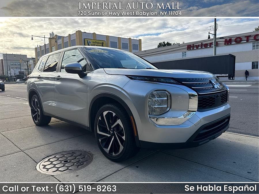 2022 MITSUBISHI Outlander