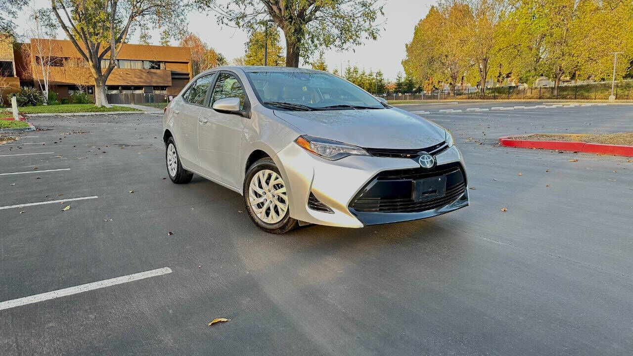2017 TOYOTA Corolla