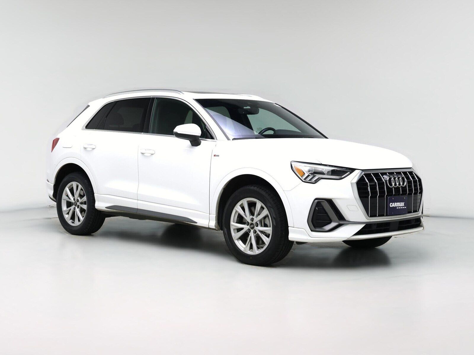 2024 AUDI Q3