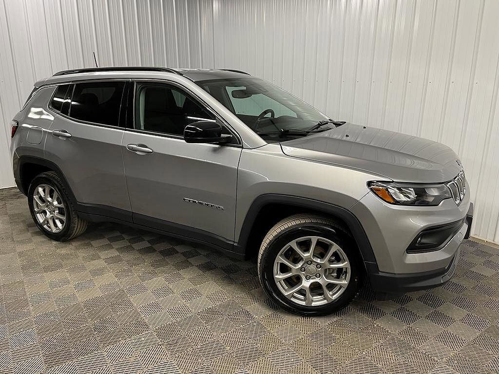2022 JEEP Compass
