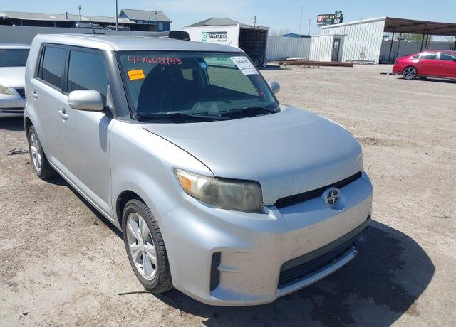 2011 TOYOTA SCION