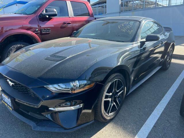 2018 FORD Mustang