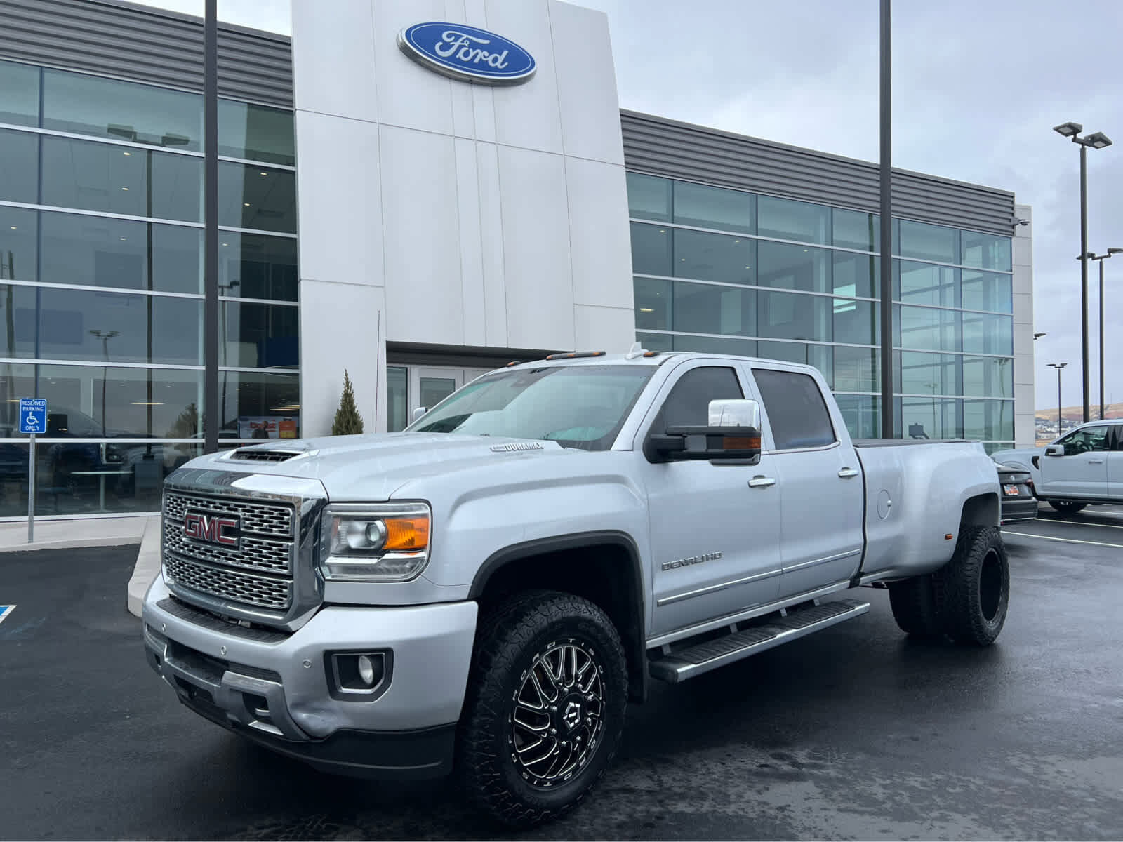 2019 GMC Sierra HD