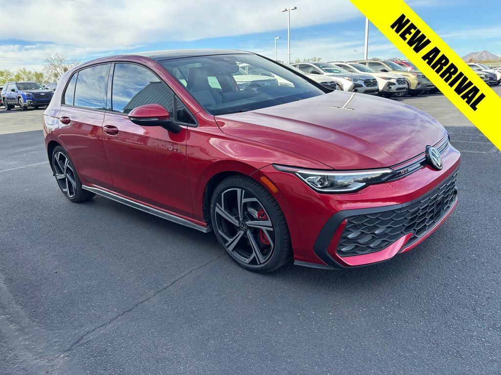 2025 VOLKSWAGEN Golf GTI