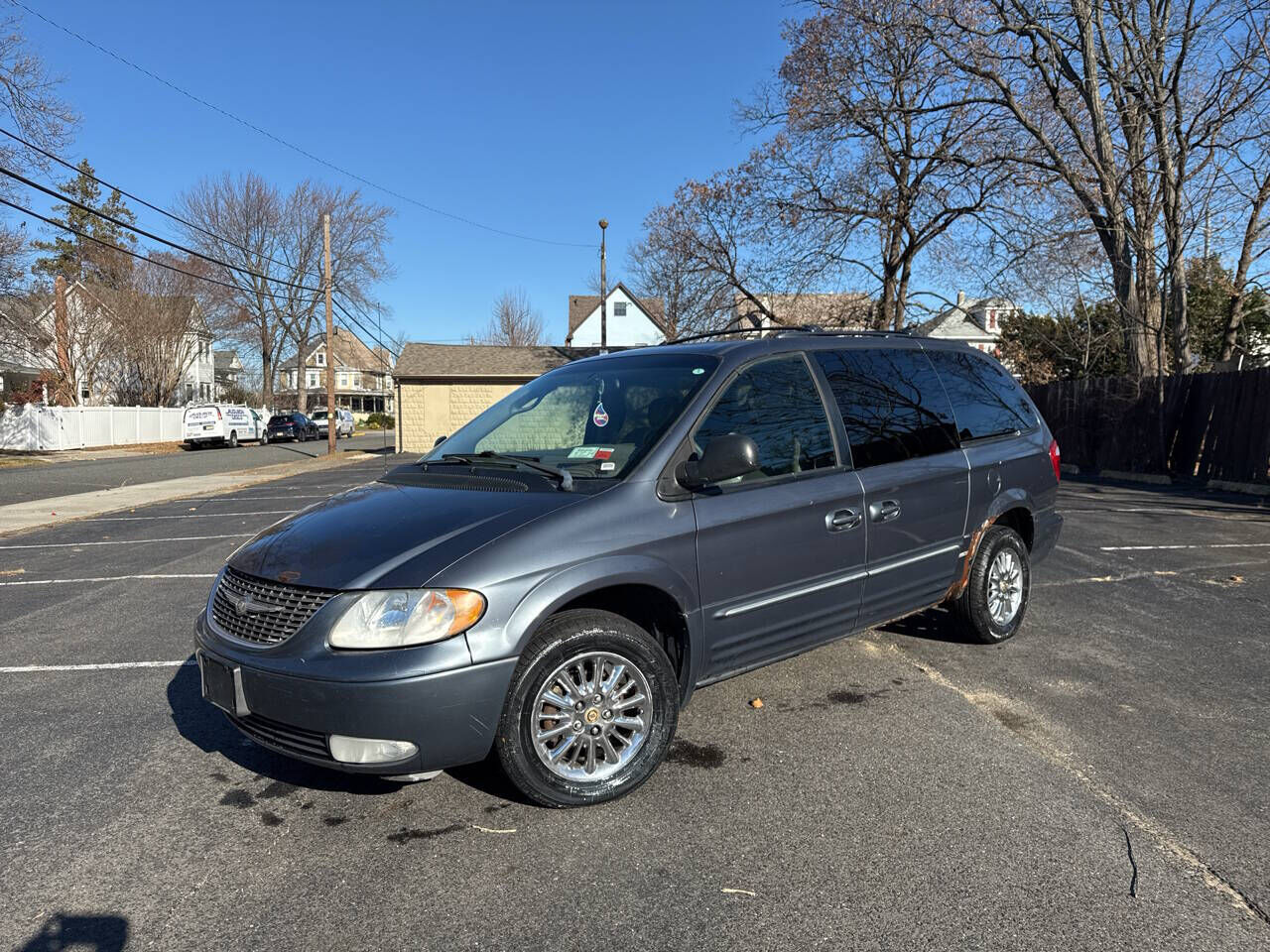 2002 CHRYSLER Town and Country