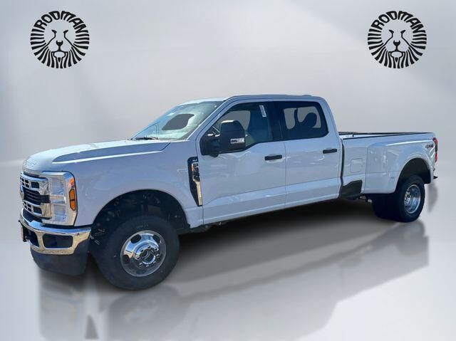 2026 FORD F-350