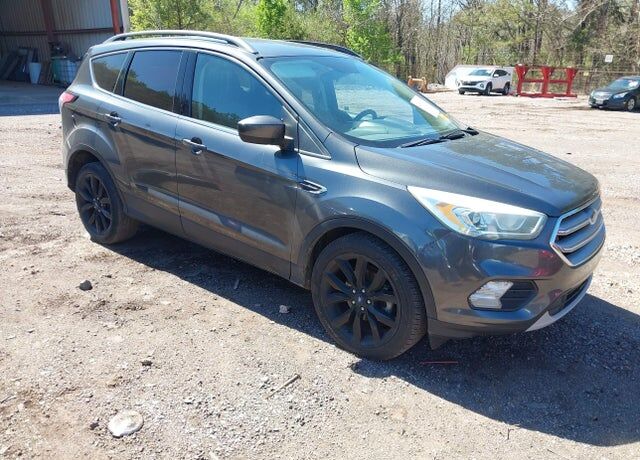2017 FORD Escape