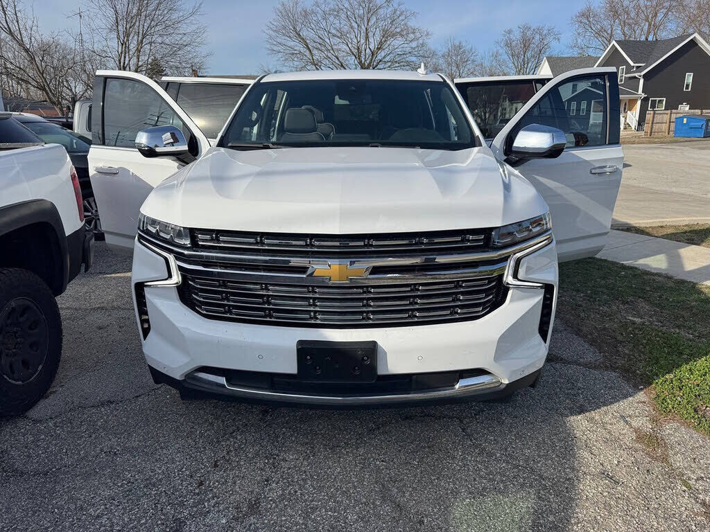 2023 CHEVROLET Suburban