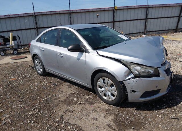 2014 CHEVROLET Cruze