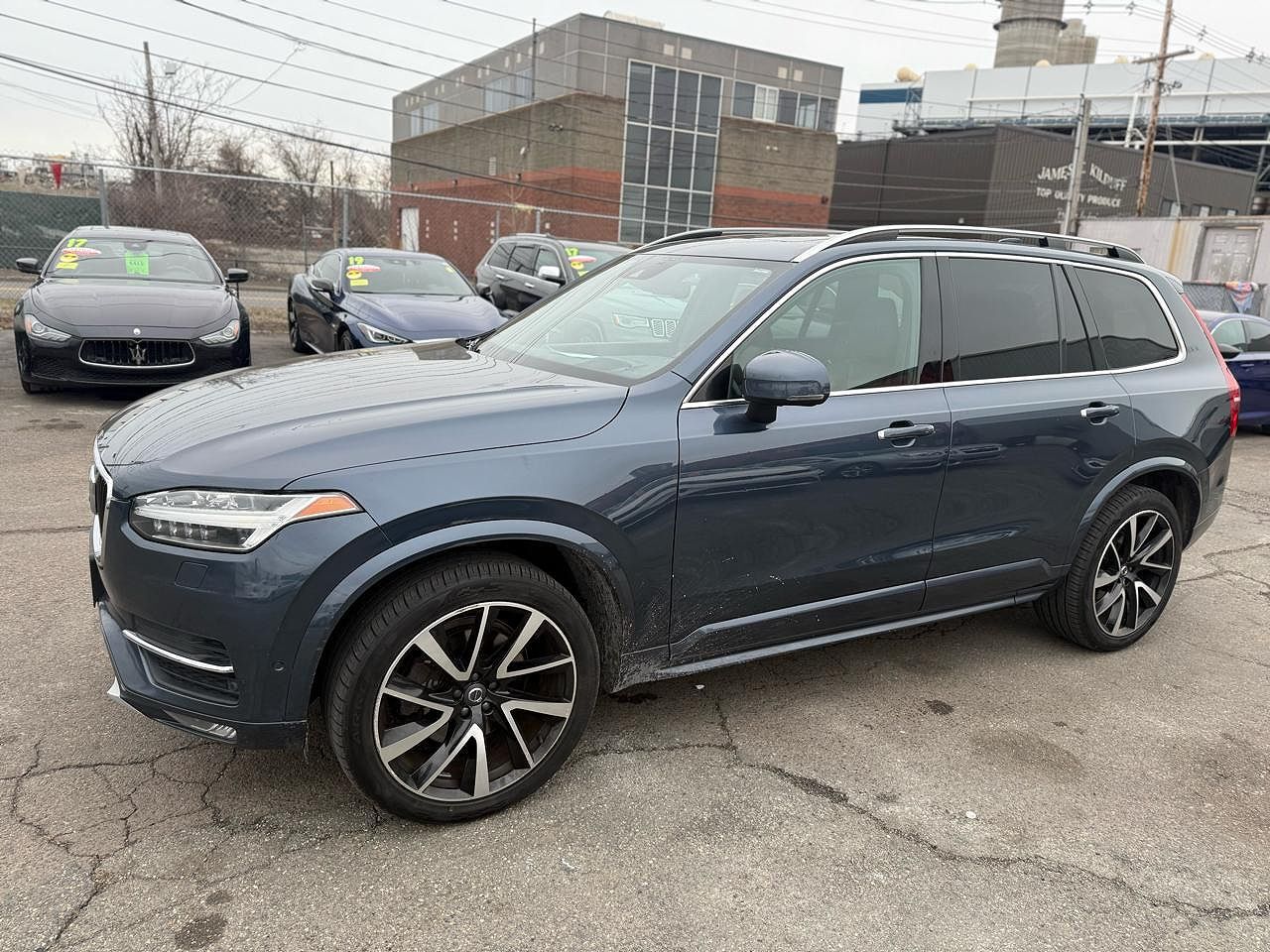 2019 VOLVO XC90