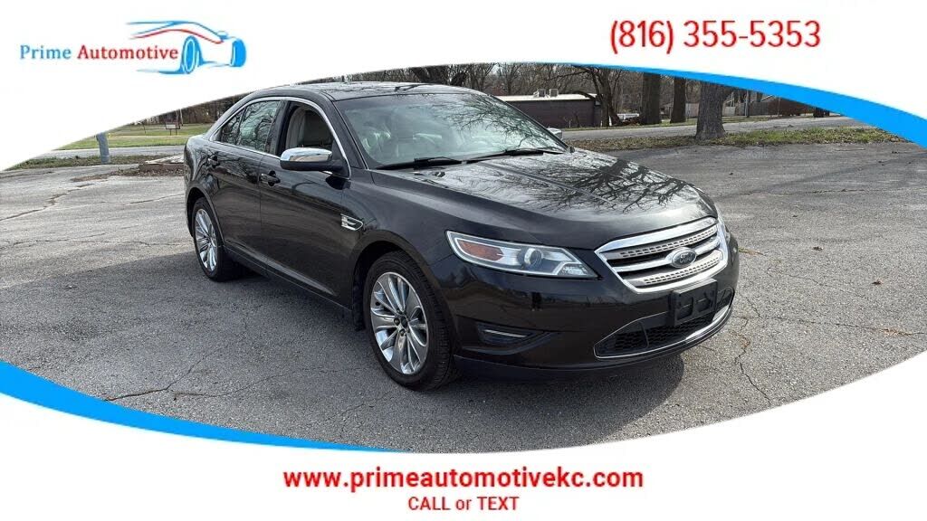 2010 FORD Taurus