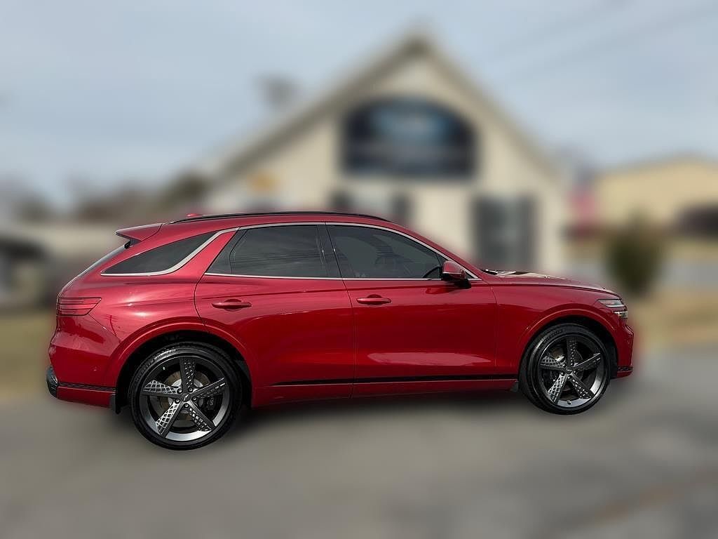 2023 GENESIS GV70