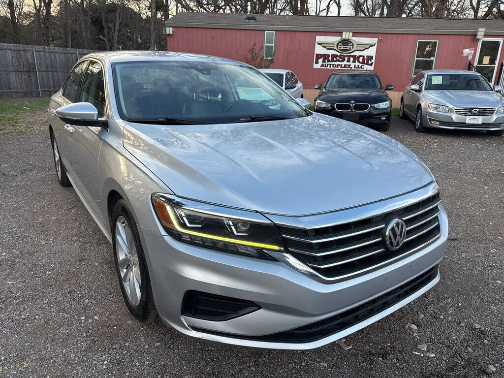 2020 VOLKSWAGEN Passat
