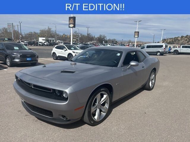 2017 DODGE Challenger