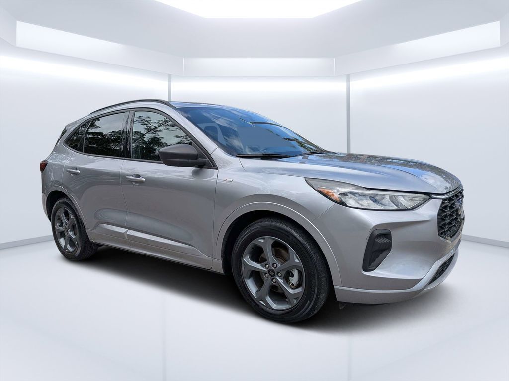 2023 FORD Escape