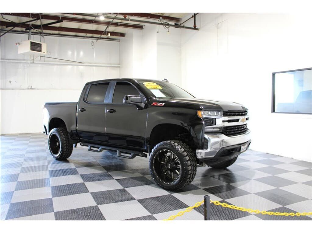 2019 CHEVROLET Silverado