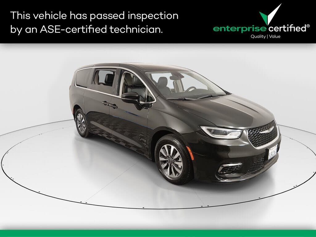 2024 CHRYSLER Pacifica